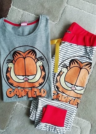 GARFIELD PIJAMA