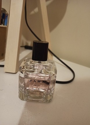Zara parfüm fruty