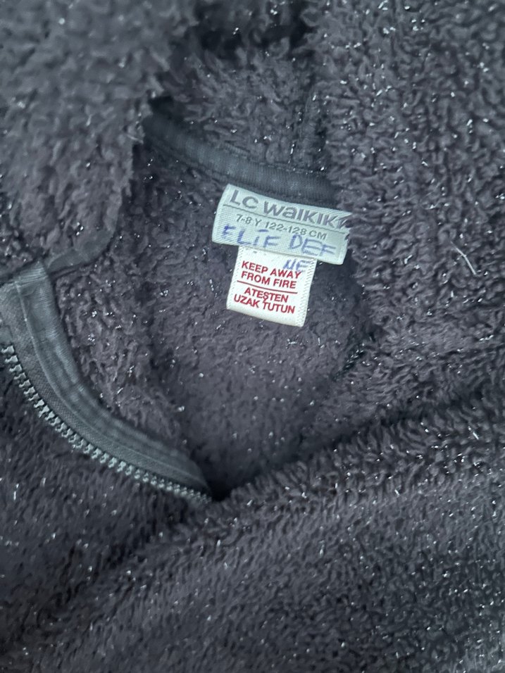 LCW Kız Çocuk Siyah Kürk Detaylı Mont - Görsel 2