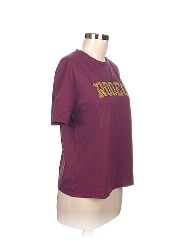 Primark Primark T-shirt %70 İndirimli.