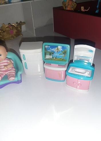 Barbie bebekleri