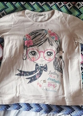 Kız Çocuk Baskılı Krem T-shirt