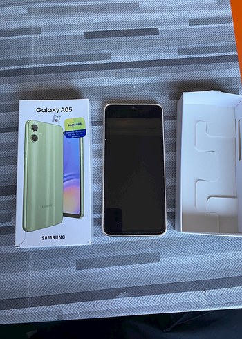 Samsung Galaxy A05 Android Telefon Khaki - Görsel 2