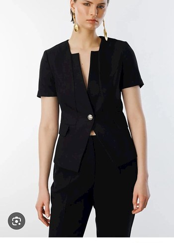 Siyah Mini Kısa Kollu Düğmeli Blazer - Görsel 5