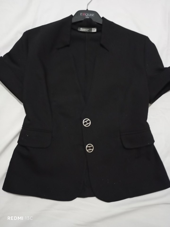 Siyah Mini Kısa Kollu Düğmeli Blazer - Görsel 3