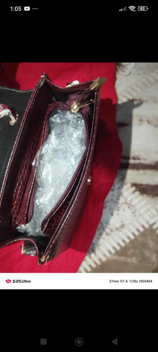 Bordo Yılan Desenli Tokalı Kadın Çanta - Görsel 2