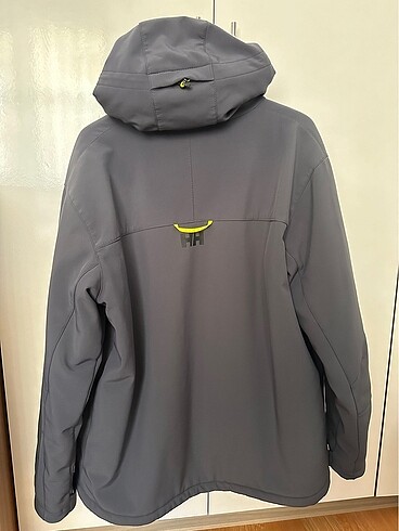l/xl Beden gri Renk Helly Hansen erkek mont