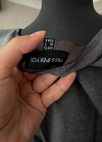 Gri Kemerli Elbise - Görsel 8