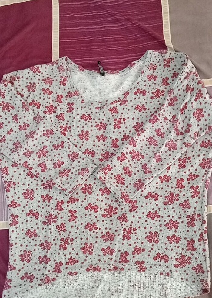 Az kullanılmış bluz  - Görsel 3