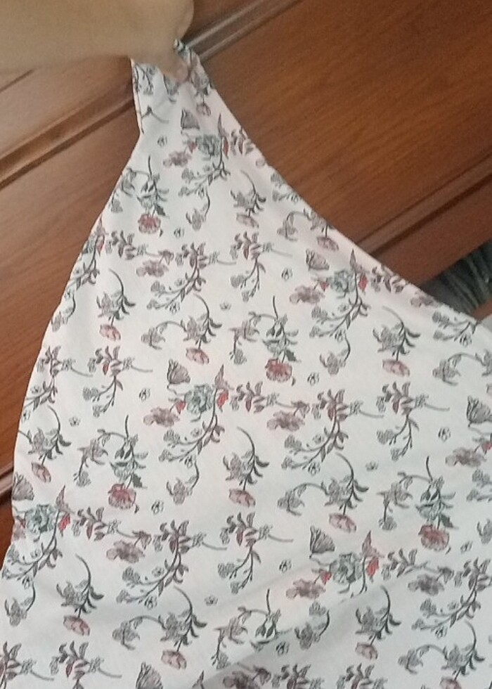 Yarasa model Bershka bluz - Görsel 2