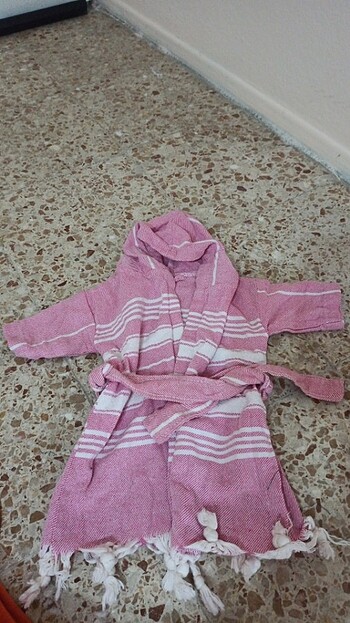 Bebek bornoz 