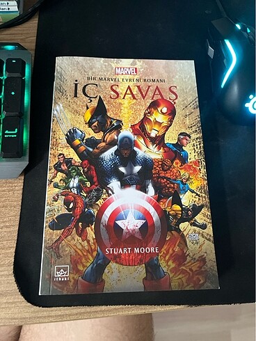 Bir marvel evreni romanı İç Savaş - Marvel Roman