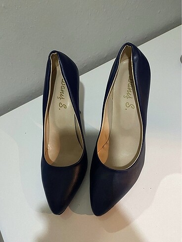 Lacivert 37 numara stiletto
