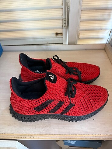 Adidas ayakkabı