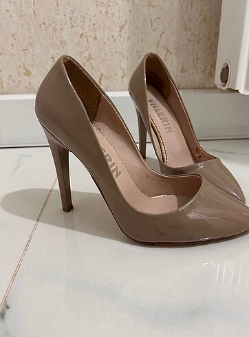 Vizon renk stiletto