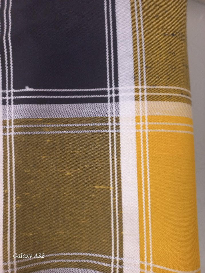 Sarı Ekoseli kumaş - Görsel 2