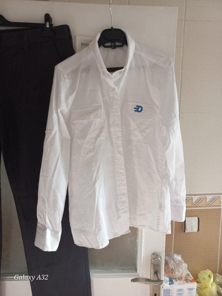 Kadın Beyaz Pamuklu Ofis Gömleği - Görsel 3