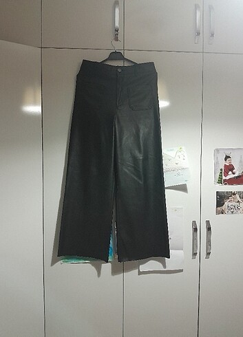 Zara sezon suni deri pantolon 