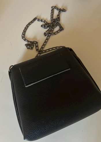 Zincir Detaylı Siyah Deri Kadın Çanta - Görsel 2