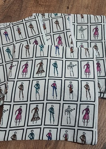 Desenli Kadın Makyaj Çantası Fermuarlı - Görsel 3