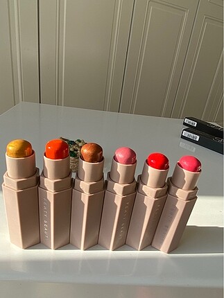  Beden Fenty stick