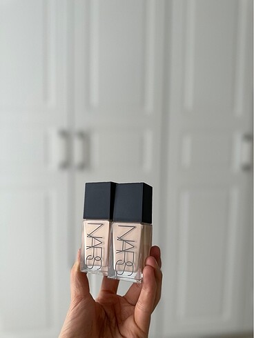 Nars Light reflecting