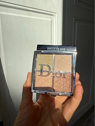 Dior Face glow 002 Glitz