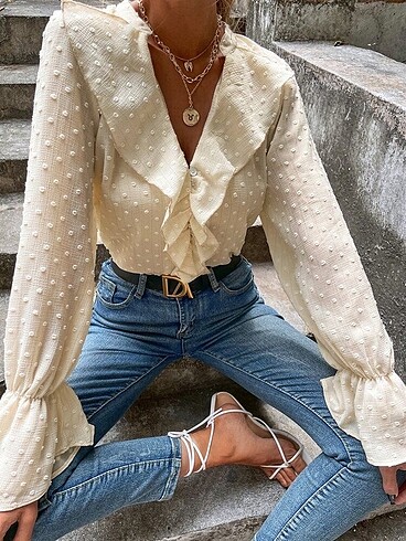 Zara fırfırlı bluz