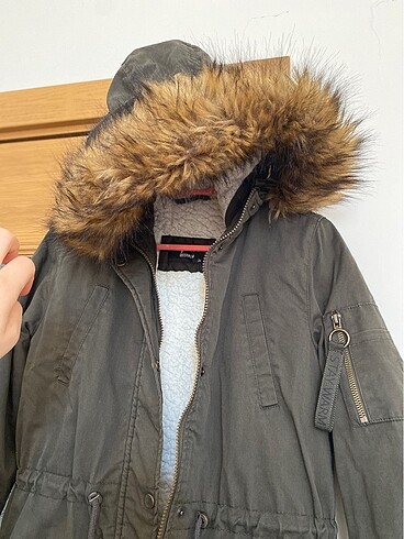 Haki kadın mont - Görsel 4