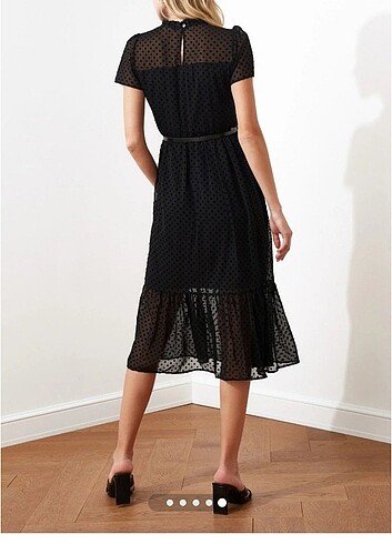 Siyah tüllü elbise  - Görsel 5