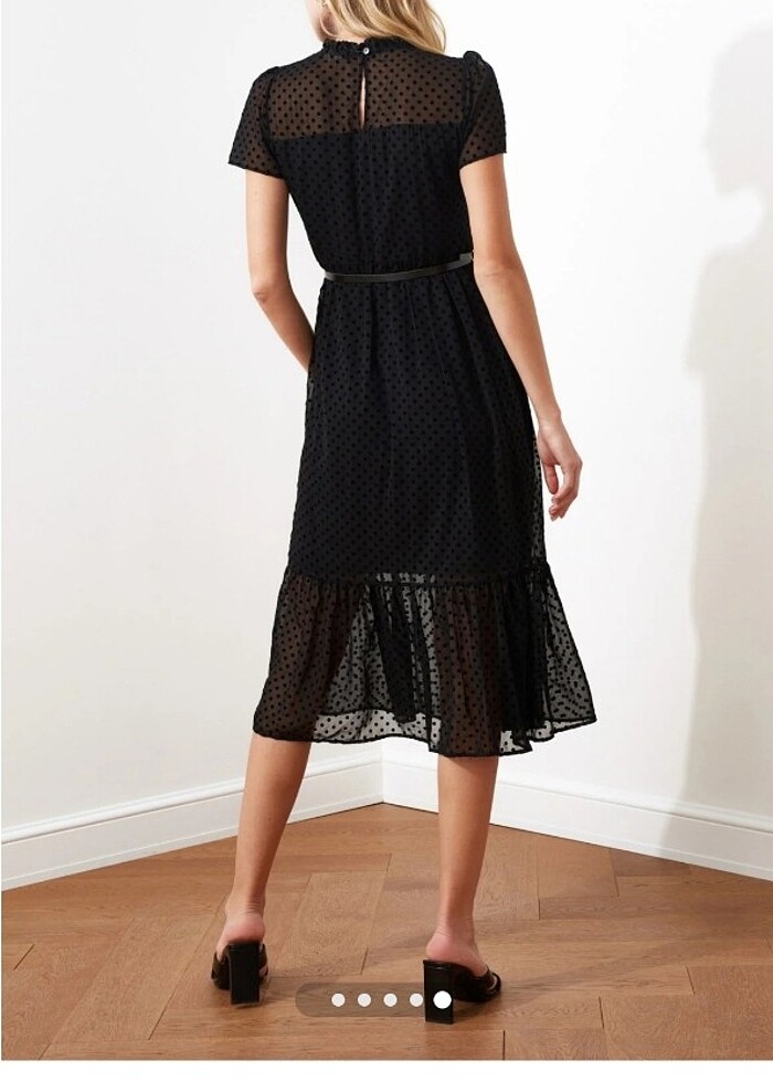 Siyah tüllü elbise  - Görsel 5