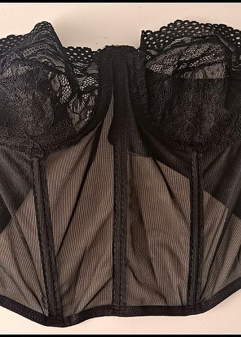 Siyah Dantel Detaylı Straplez Büstiyer - Görsel 2