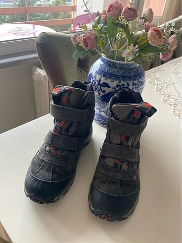 Merrell merrell bot??
