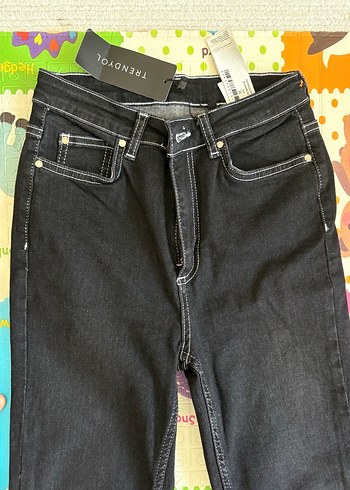 Krem pantalon  ve siyah ispanyol paça pantalon - Görsel 9