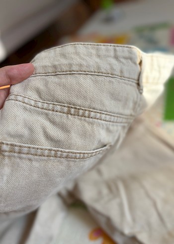 Krem pantalon  ve siyah ispanyol paça pantalon - Görsel 6