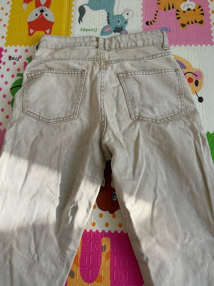 Krem pantalon  ve siyah ispanyol paça pantalon - Görsel 5