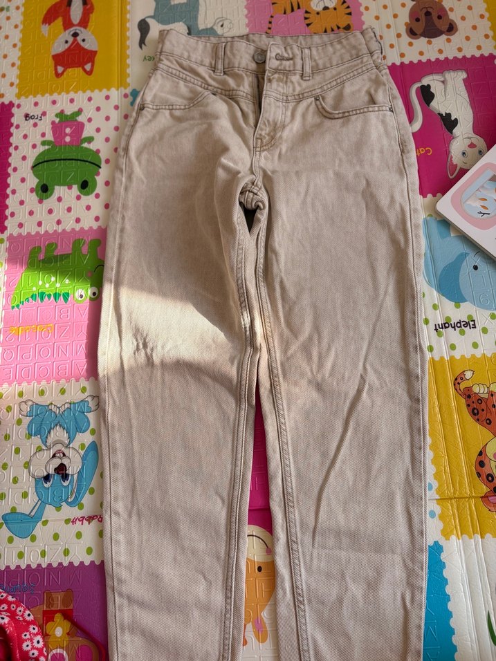 Krem pantalon  ve siyah ispanyol paça pantalon - Görsel 4