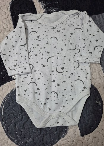 Uzun Kollu Gri Yıldız Desenli Bebek Body