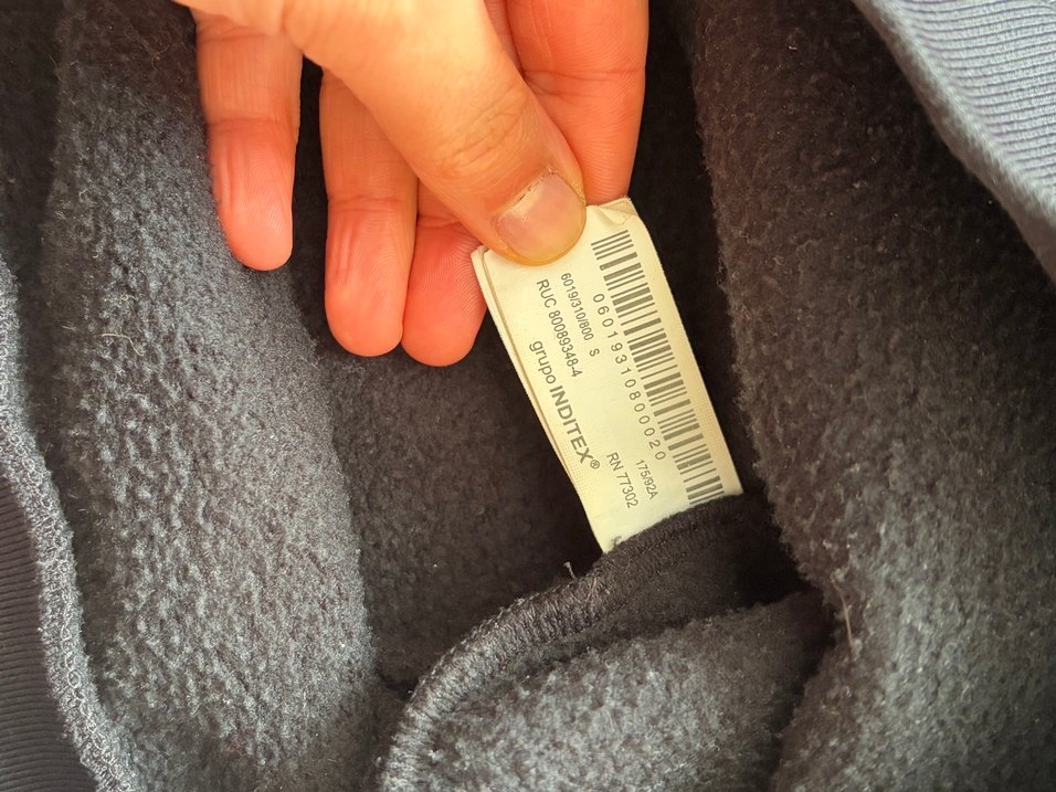 Siyah Baskılı Kısa Kadın Sweatshirt - Görsel 4