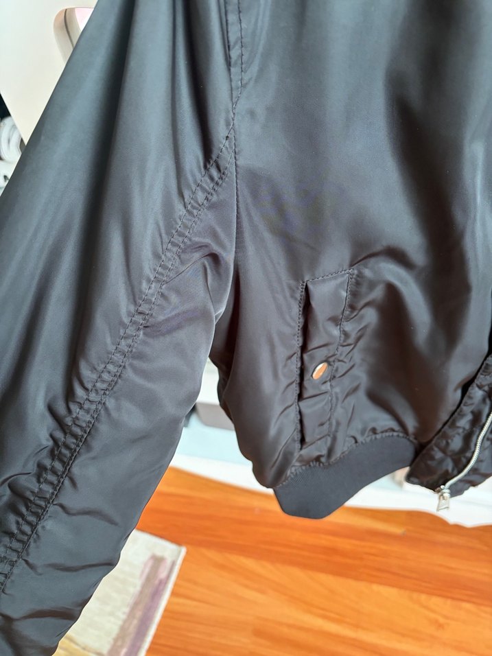 Siyah Fermuarlı Kadın Ceket - Görsel 4