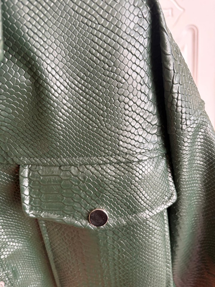 Kahverengi Yılan Derisi Desenli Kemerli Deri Ceket - Görsel 4