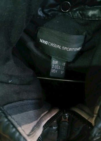 Siyah Deri Kadın Puff Mont
kuş tüyü - Görsel 4