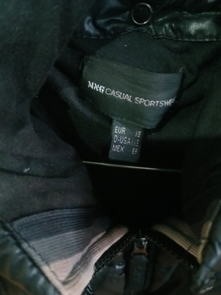 Siyah Deri Kadın Puff Mont
kuş tüyü - Görsel 4