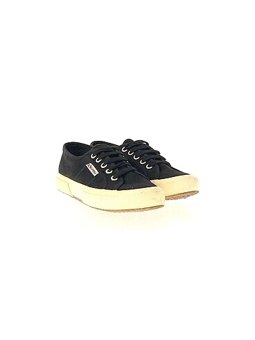 Superga Superga Spor Ayakkabı %70 İndirimli.