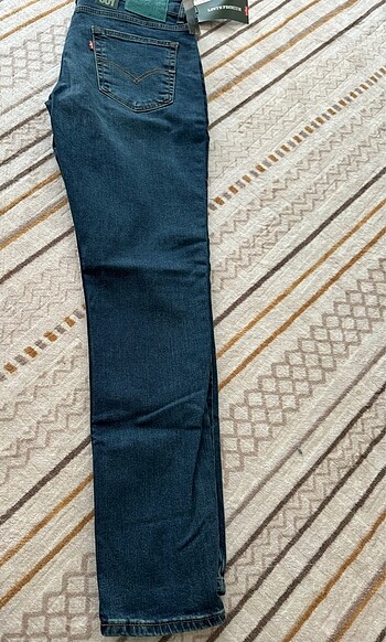 34 Beden mavi Renk Levis Kot Pantolon