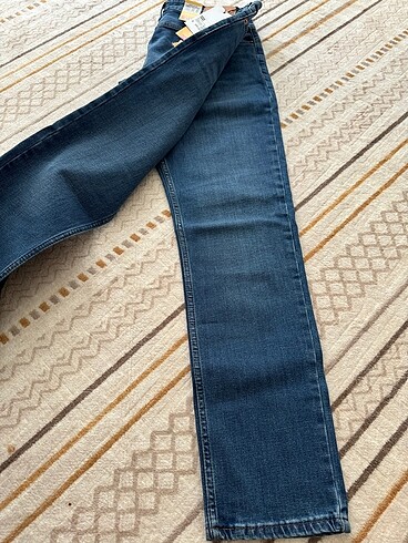 34 Beden mavi Renk Levis Kot Pantolon