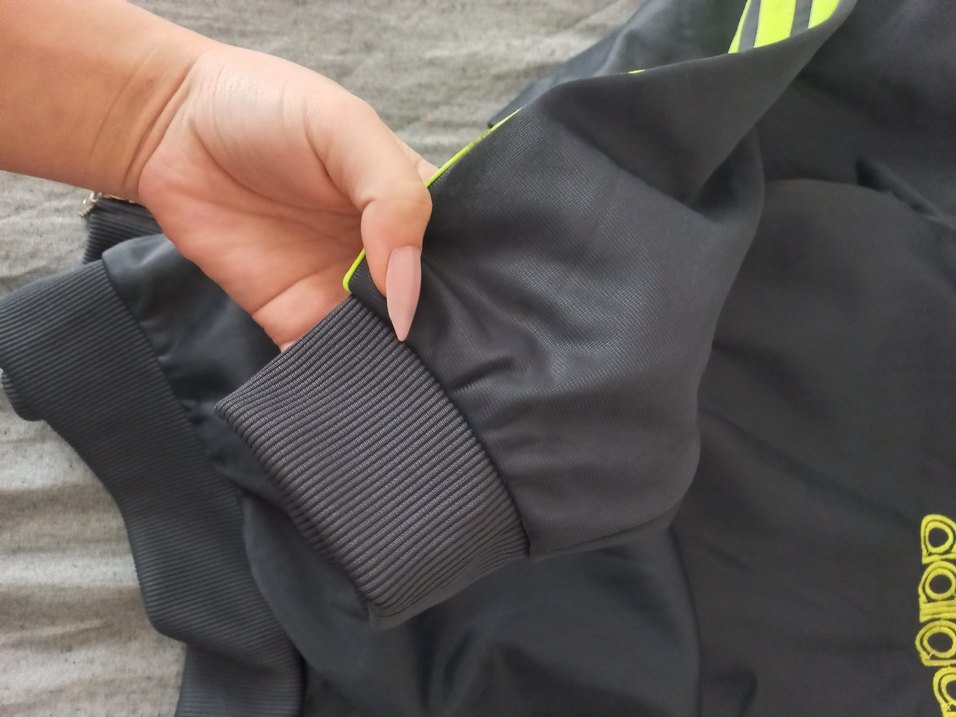 Adidas ceket gri - Görsel 4