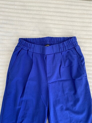 Bershka kumaş pantolon