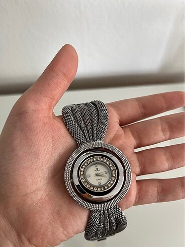  Beden gri Renk Şık bayan saat