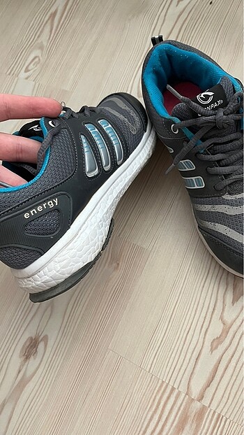 Spor ayakkabı